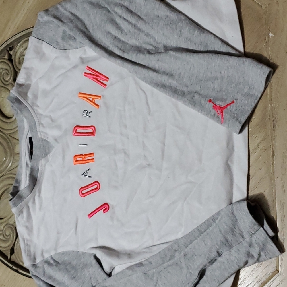 Girls Jordan top